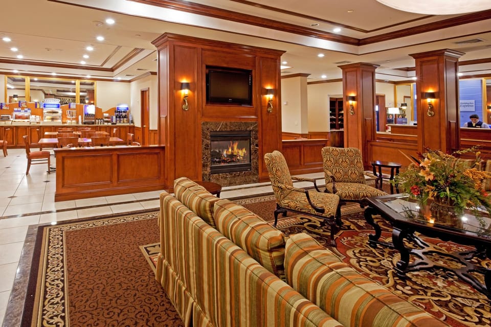 Rockville Centre Hotel Hotel in Lynbrook