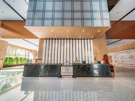 Sanya Eide Yacht Resort Hotel in Sanya