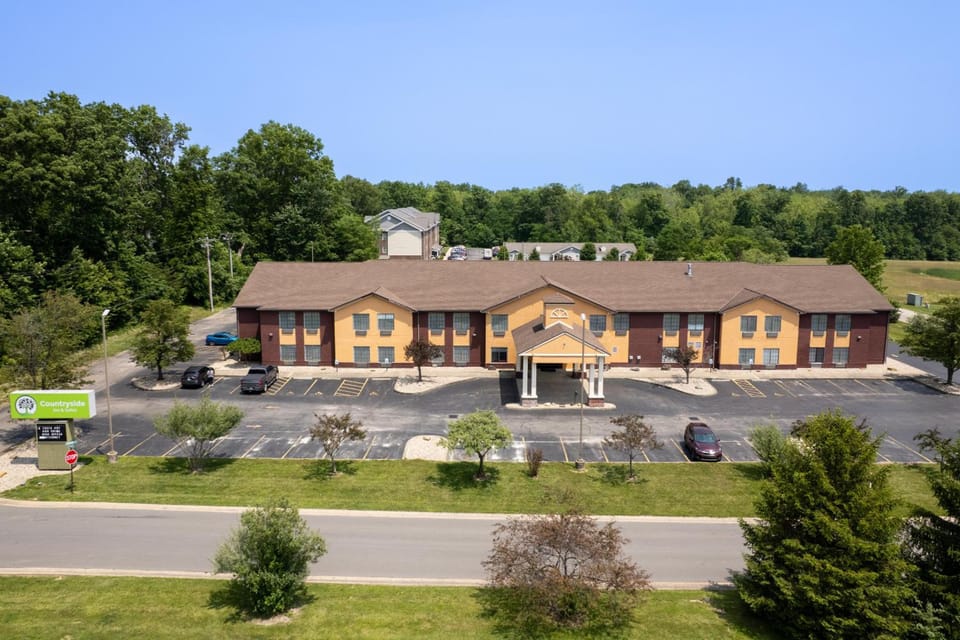 Mt. Orab Inn Hotel in Ohio