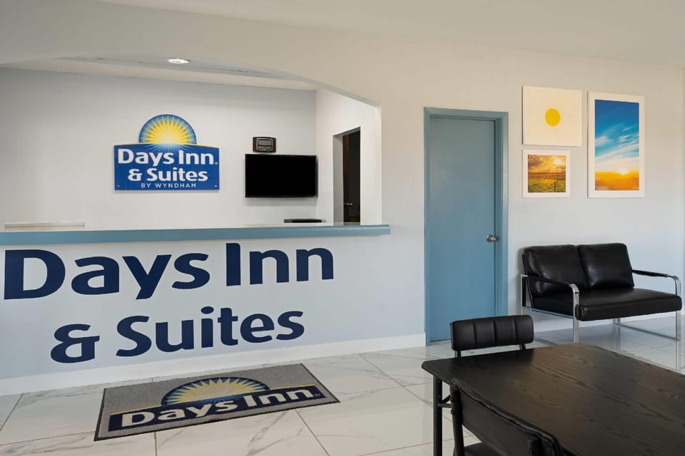 Days Inn & Suites by Wyndham Byram Hotel in Mississippi