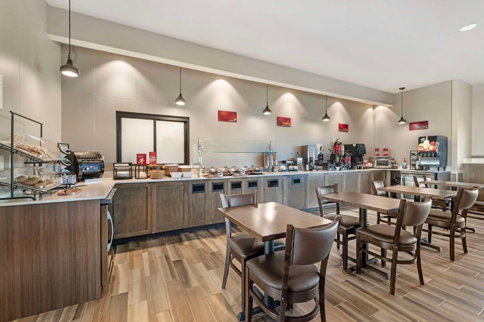 Best Western Plus Jefferson Hotel in Wisconsin