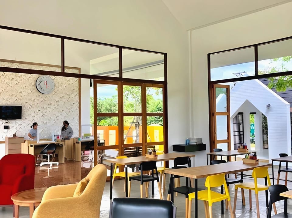 Berghaus101 Apartment hotel in Laos