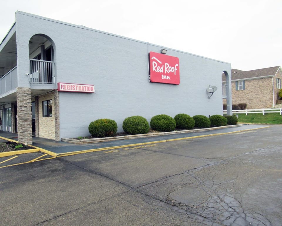 Red Roof Inn Walton - Richwood Hotel in Ohio