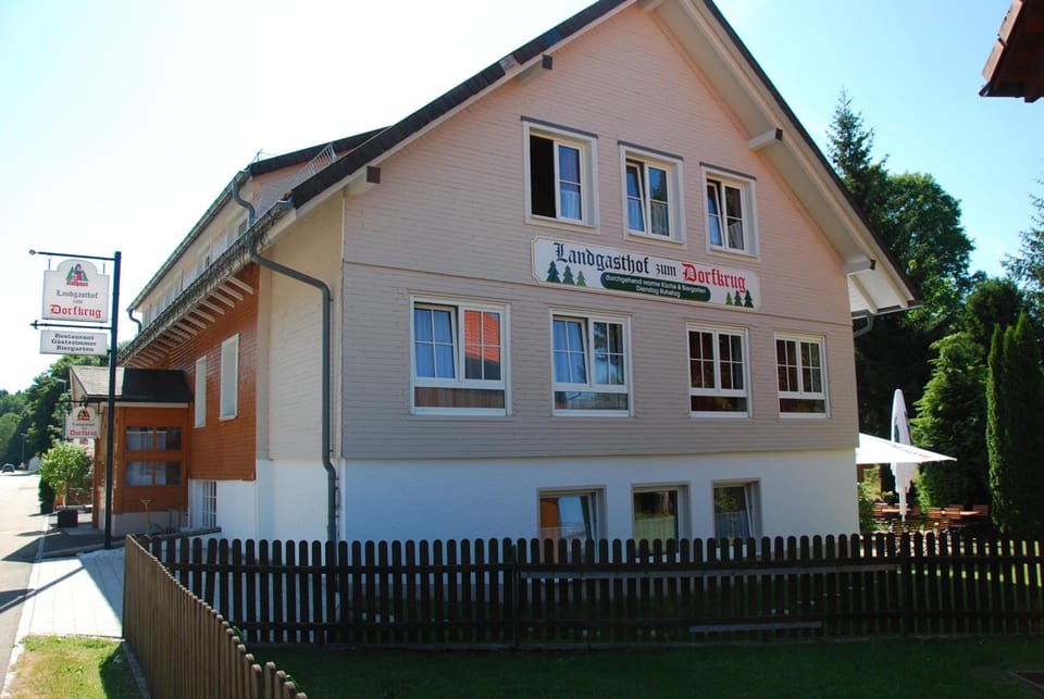 Landgasthof zum Dorfkrug Hotel in Schluchsee