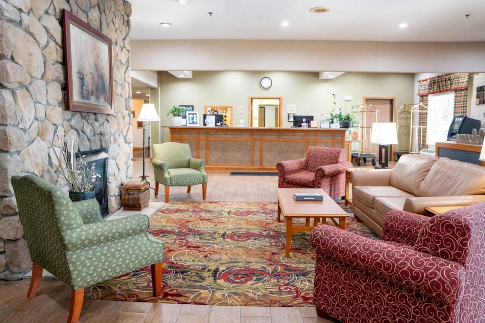 Coshocton Village Inn & Suites Hotel in Ohio