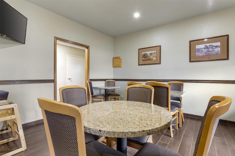 Best Western TimberRidge Inn Hotel in Grove