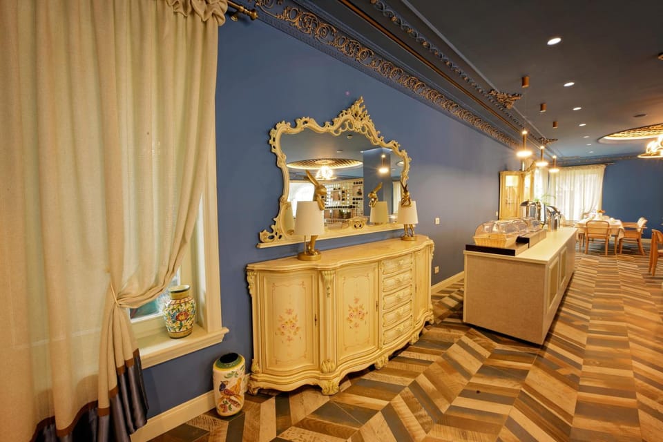 Bar/lounge