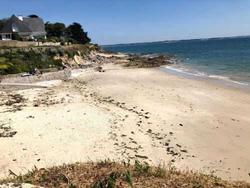 O Bord de la mer Hotel in Brittany