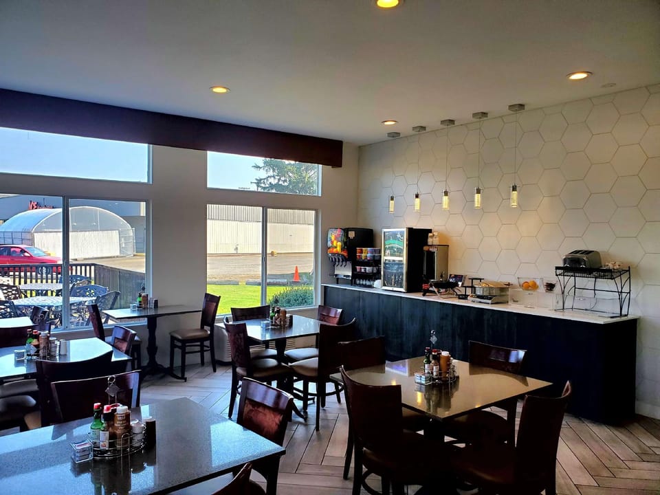 Best Western Salbasgeon Inn & Suites of Reedsport Hotel in Oregon