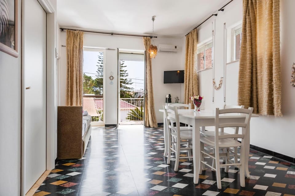Residence Stella Del Mare Apartment hotel in Fontane Bianche