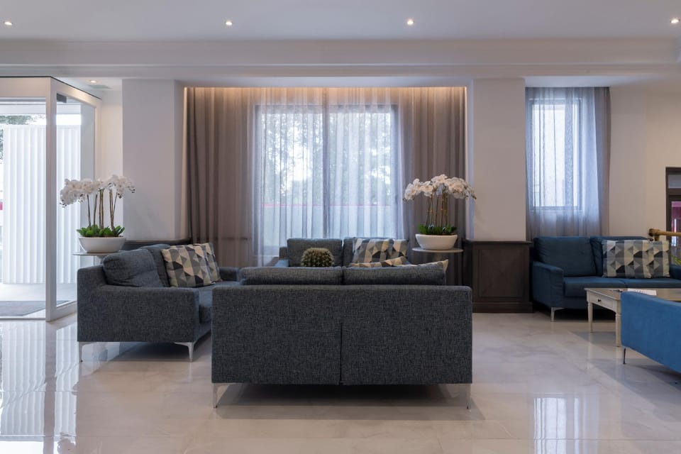 Plaza Regency Hotels Hotel in Sliema