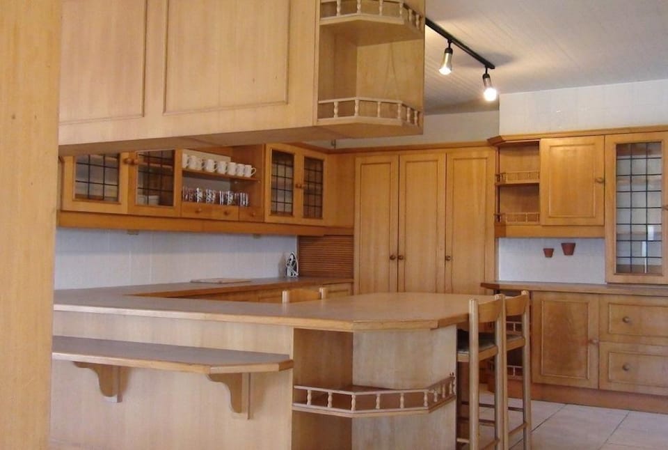 Bluewater Reservations Hotel in Port Elizabeth