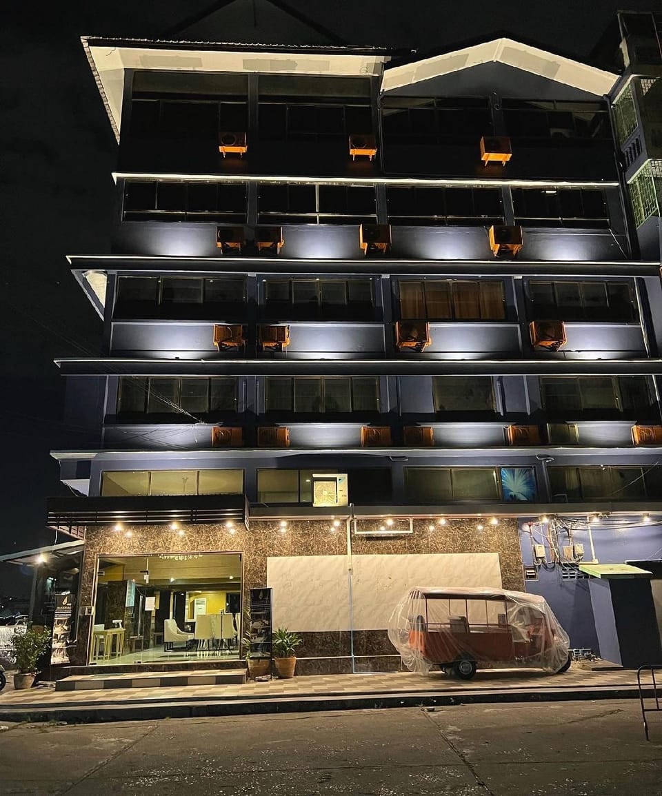 Anandpura Riverside Hotel Hotel in Bangkok