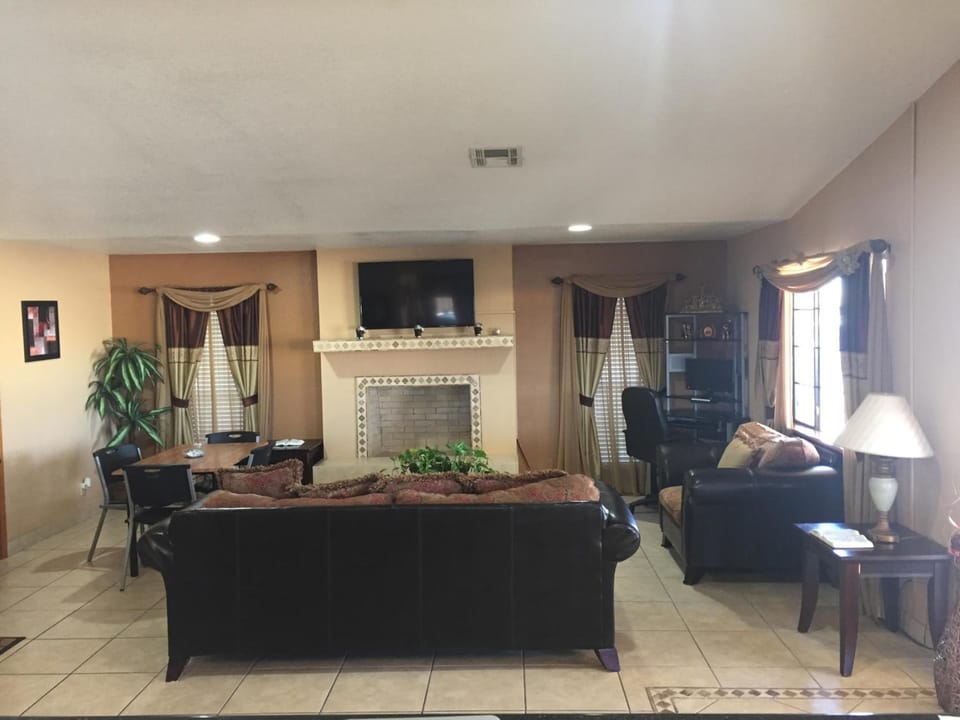 Royal Inn Pearsall Motel in Rio Grande