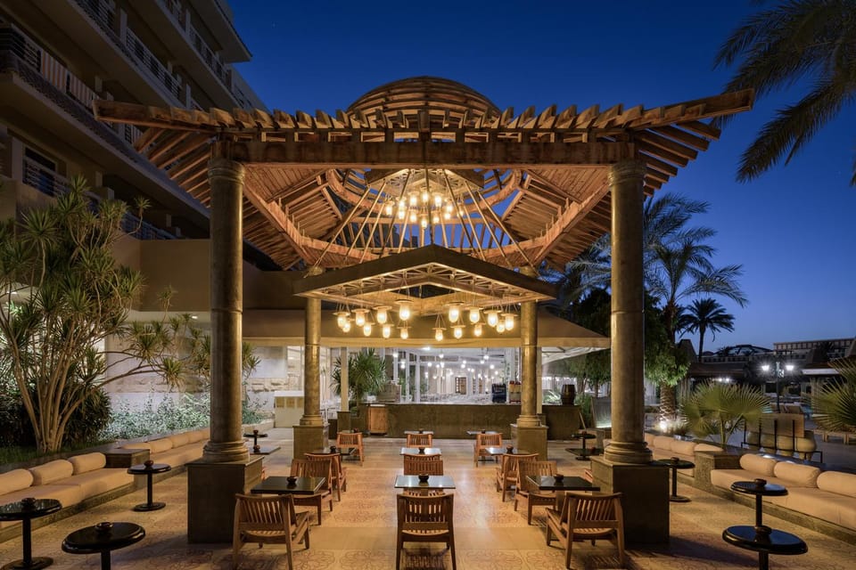 Bar/lounge