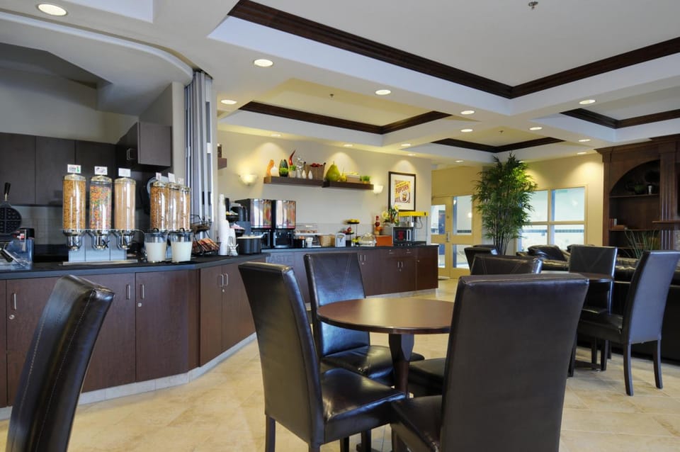 Ramada by Wyndham Weyburn Hotel in Saskatchewan