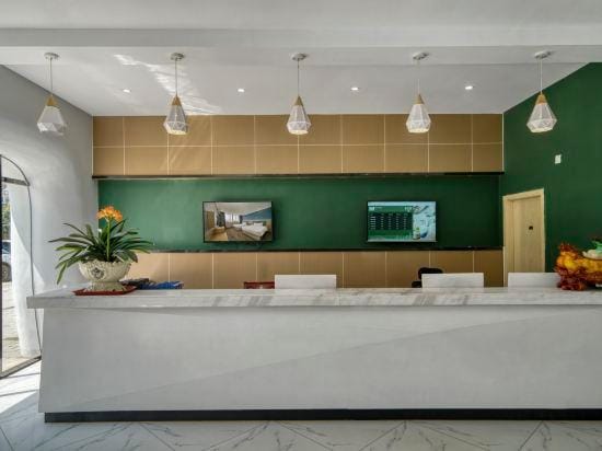 Heng 8 Chain Hotel (Tonglu Xuesheng Road) Hotel in Hangzhou