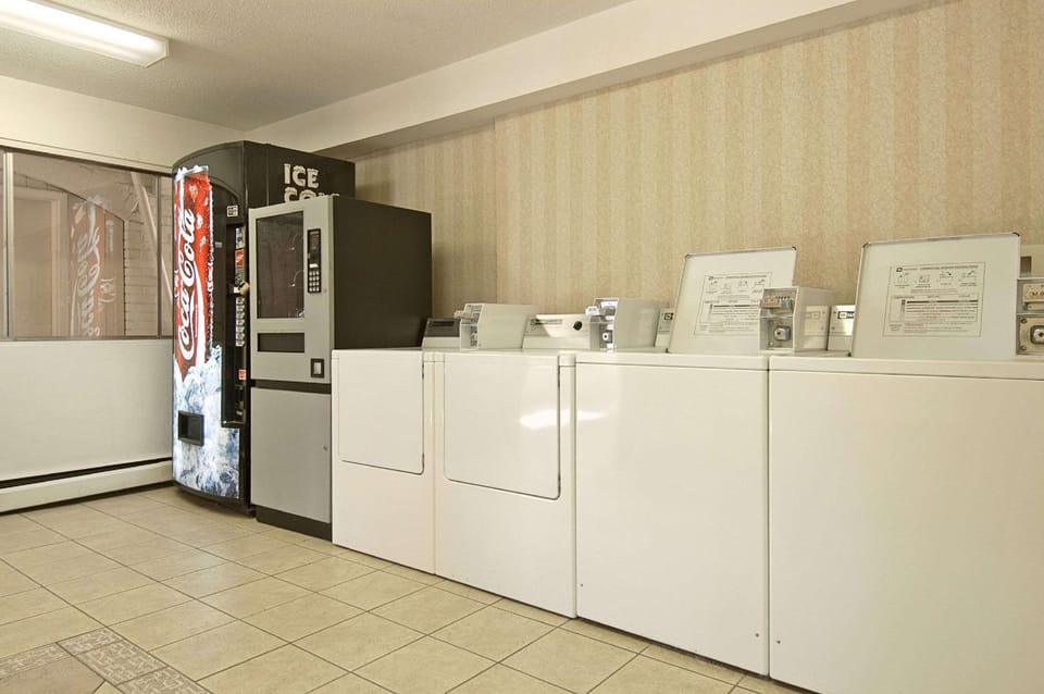 Metro Inn  Hotel in Calgary
