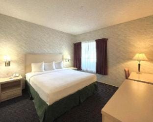Ramada South El Monte Hotel in South El Monte