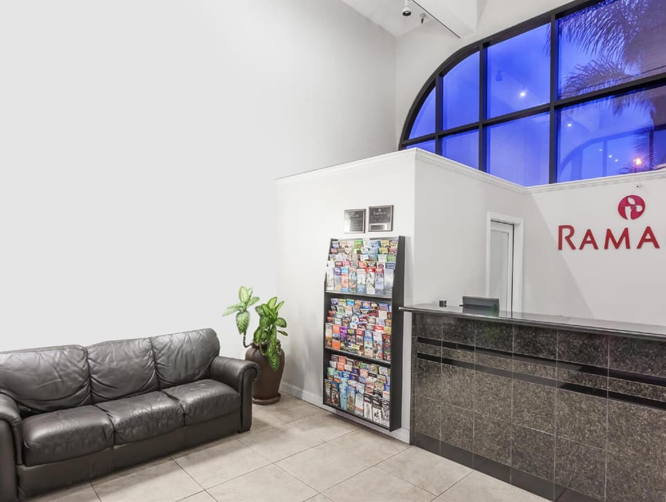 Ramada by Wyndham Oceanside Hotel in Oceanside