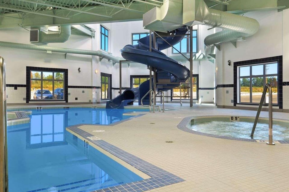 Ramada by Wyndham Lac La Biche Hotel in Alberta