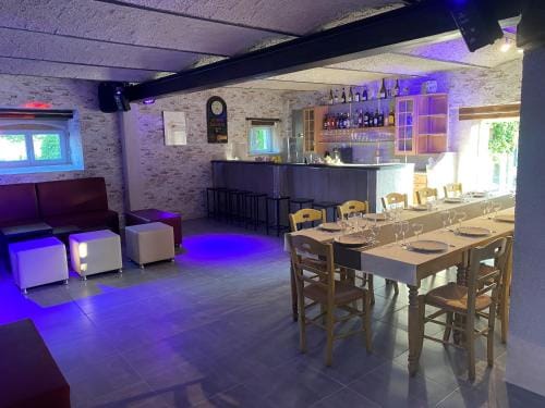 L'Anagramme, chambres, table d'hotes et gite pour adultes, naturistes ou non ! Hotel in Bourgogne-Franche-Comté