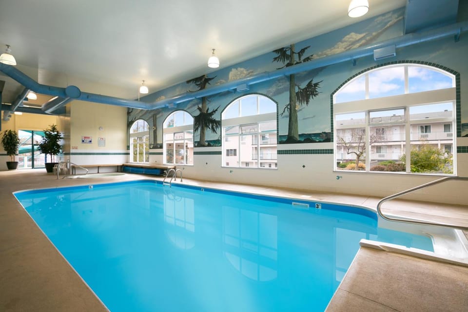 Ramada Limited Merritt Hotel in Merritt