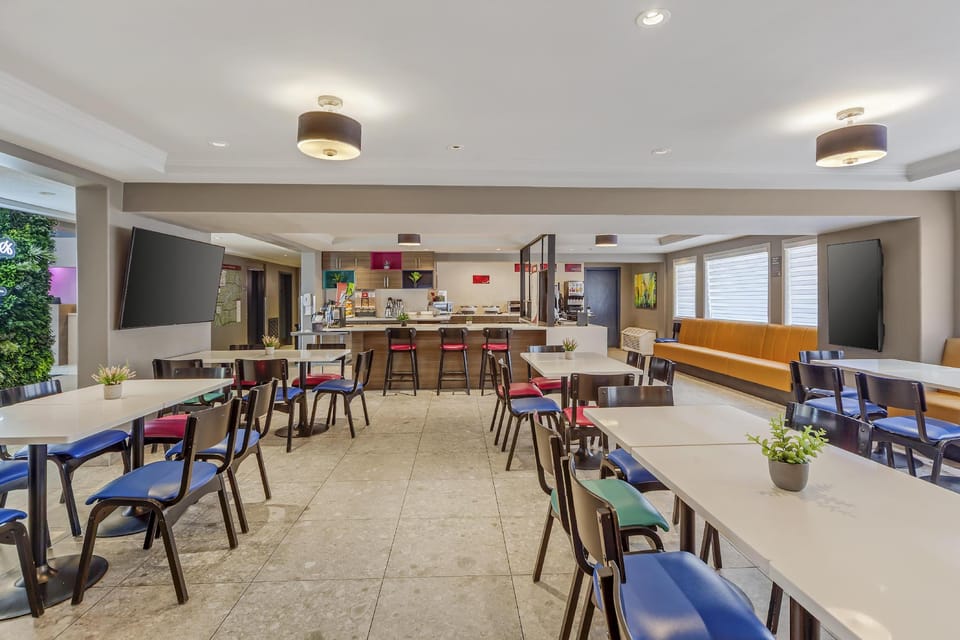 Best Western Plus West Edmonton Hotel in Edmonton