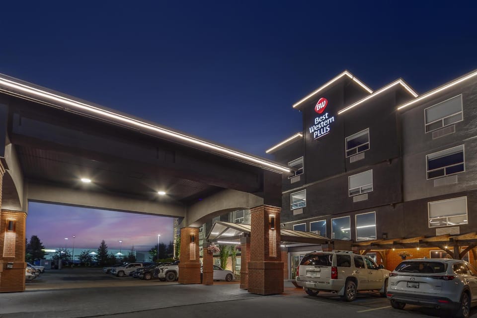 Best Western Plus West Edmonton Hotel in Edmonton