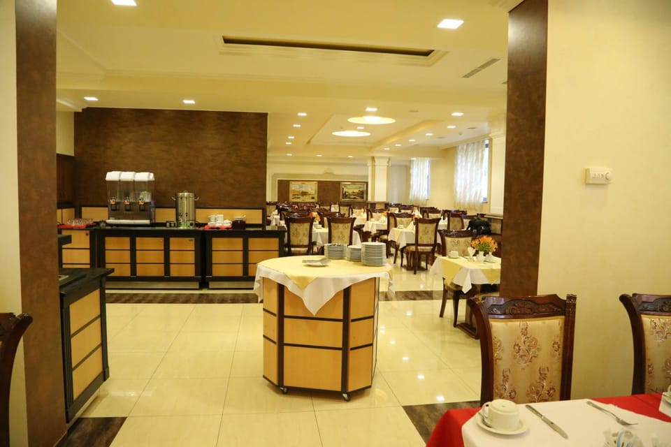 Royal Plaza Yerevan Hotel in Yerevan