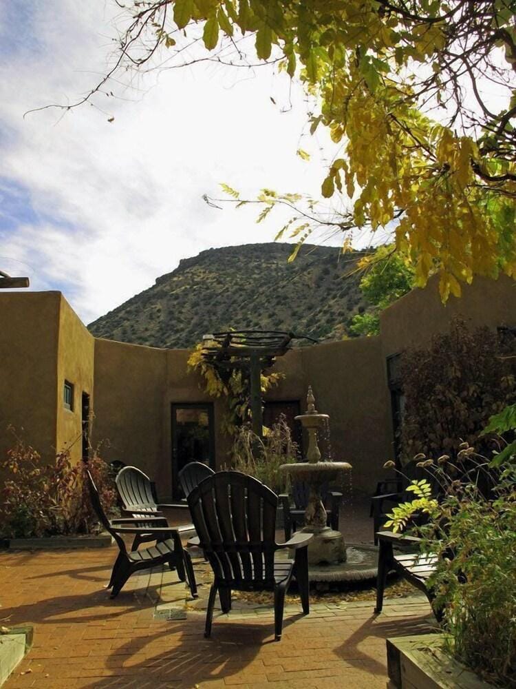 Abiquiu Inn Hotel in New Mexico