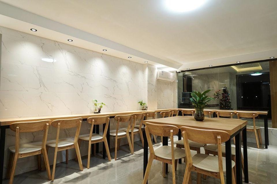 Green Tree Alliance Hotel Shanghai Baoshan Distrcit Shanghai University Fengxiang Road Metro Station Hotel in Shanghai
