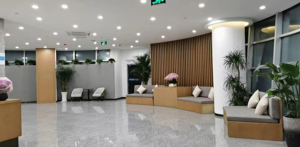 VX Hotel Nanjing Jiangning University Town Hotel in Nanjing