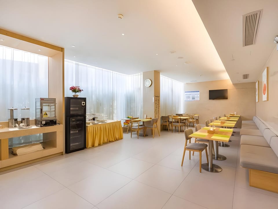 Deep Sleep Hotel Xuzhou High-Speed Railway Station Zhenxing Avenue Hotel in Jiangsu