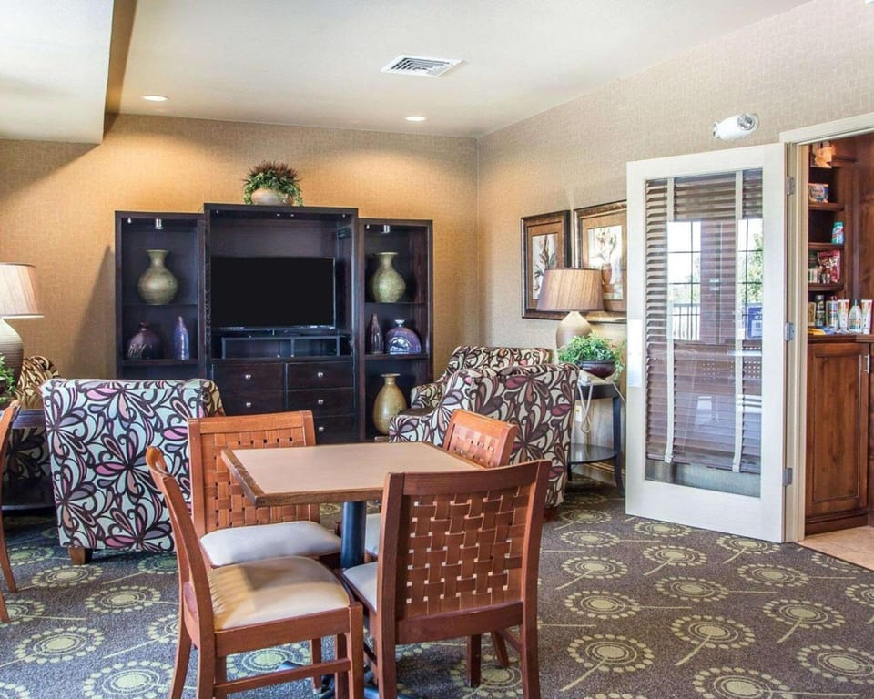 MainStay Suites St. Robert - Fort Leonard Wood Hotel in Saint Robert