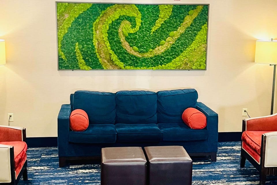 Comfort Inn & Suites Jackson North Hotel in Ohio