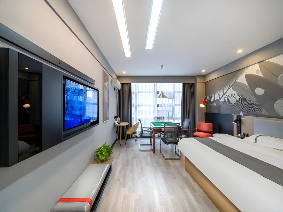 Thank Inn Hubei Wuhan Donghu High-Tech Zone 4th Gaoxing Road Wanniantai Hotel in Wuhan