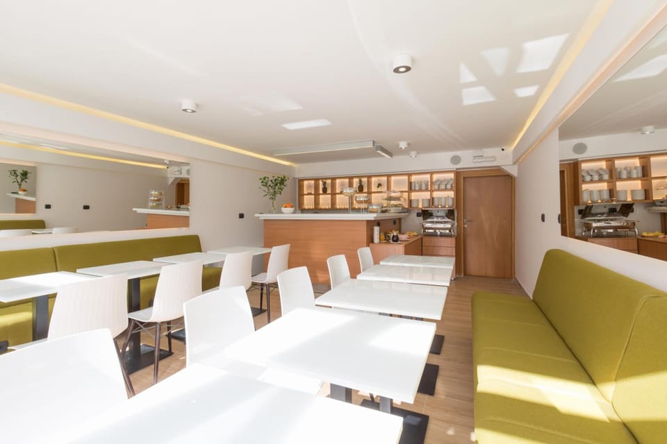 Hotel TESLA - Smart Stay Garni Hotel in Belgrade