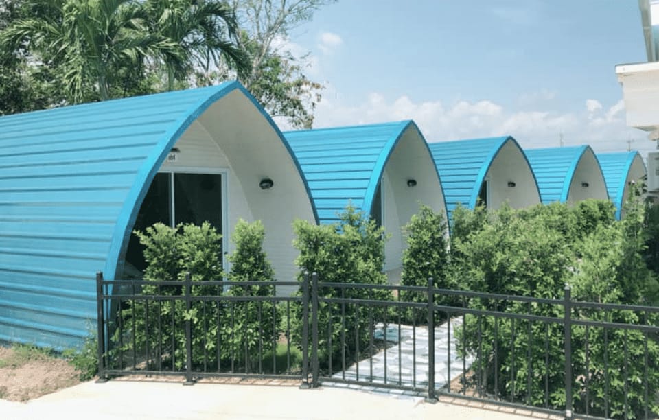 Inboxhome Resort Hotel in Chon Buri Changwat