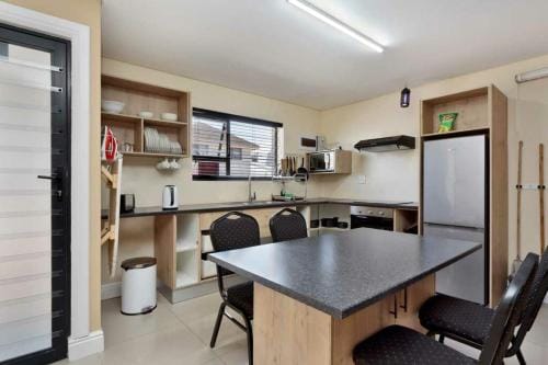Camdene Guesthouse Hotel in Cape Town