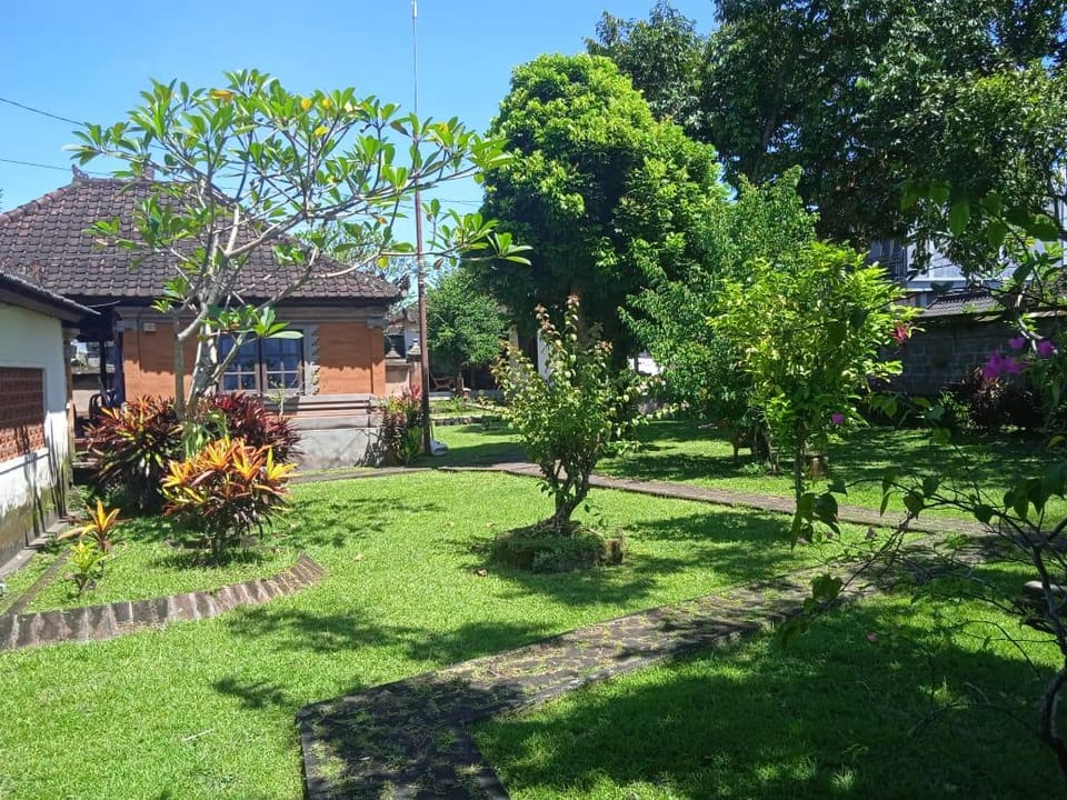 Bali Home Stay & Spa Heritage Hotel in Kerambitan