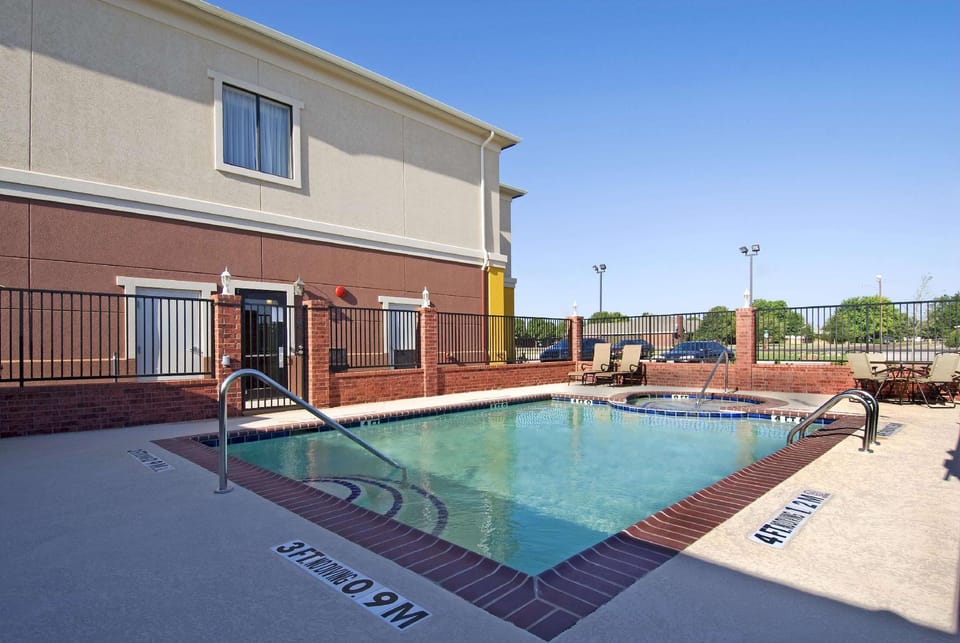 Best Western Littlefield Inn & Suites Hotel in Oklahoma
