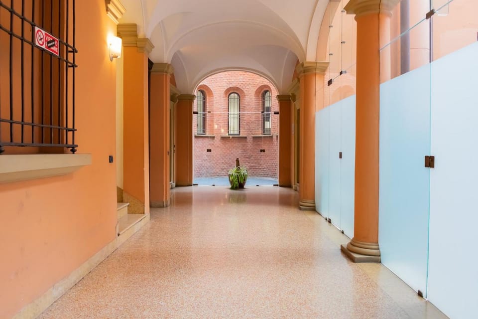 Royal Central Room Hotel in Bologna