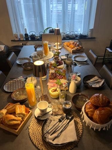 Sucre sale Hotel in Wallonia, Belgium