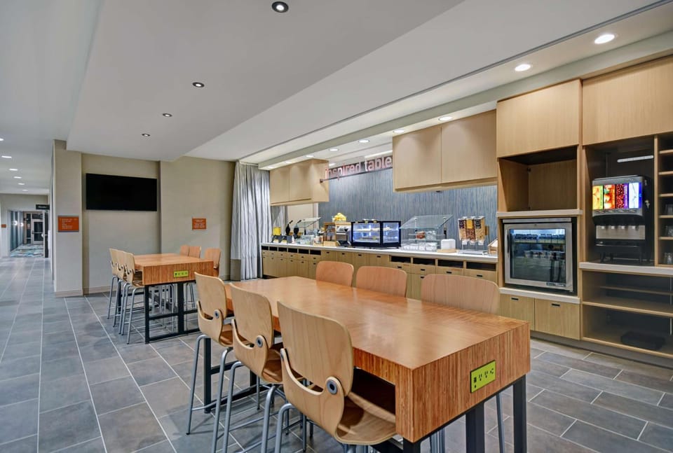 Home2 Suites by Hilton Raleigh North I-540 Hotel in Raleigh