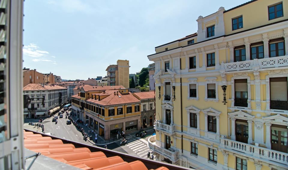 JOIVY Apartments - Trieste Goldoni Hotel in Trieste
