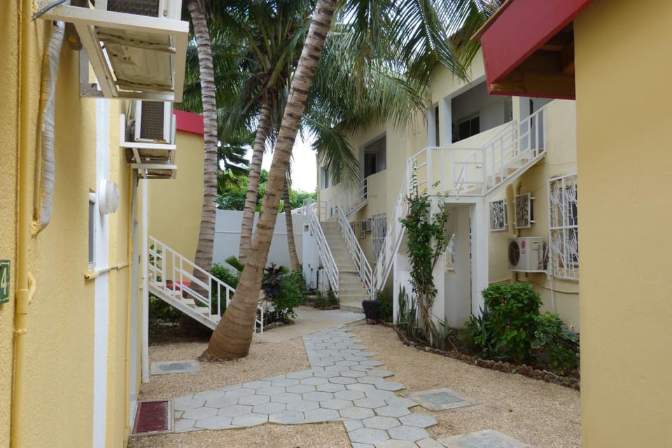 Hotel Les Flamboyants Hotel in Saly
