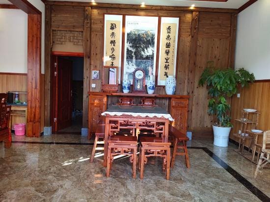 Water bank leisurely court Hotel in Zhejiang