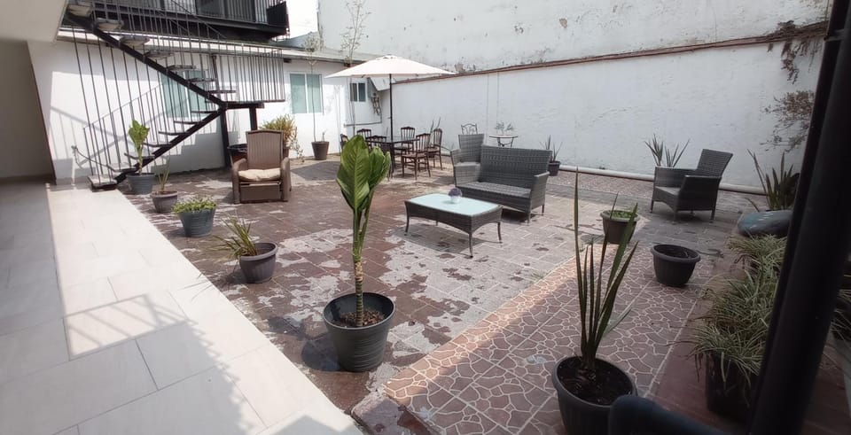 Singular Goldsmith Hotel in Mexico City