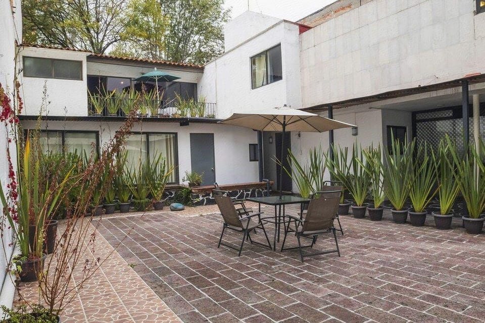 Singular Goldsmith Hotel in Mexico City